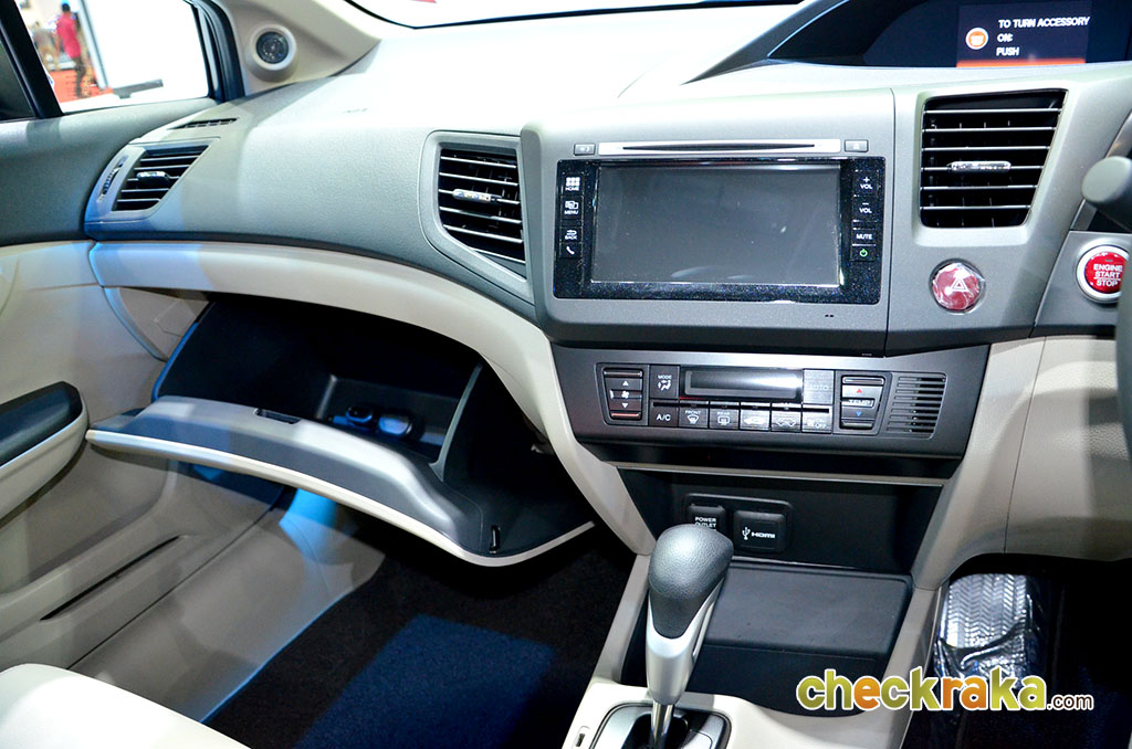 Honda Civic 1.8 S MT ฮอนด้า ซีวิค ปี 2014 : ภาพที่ 12