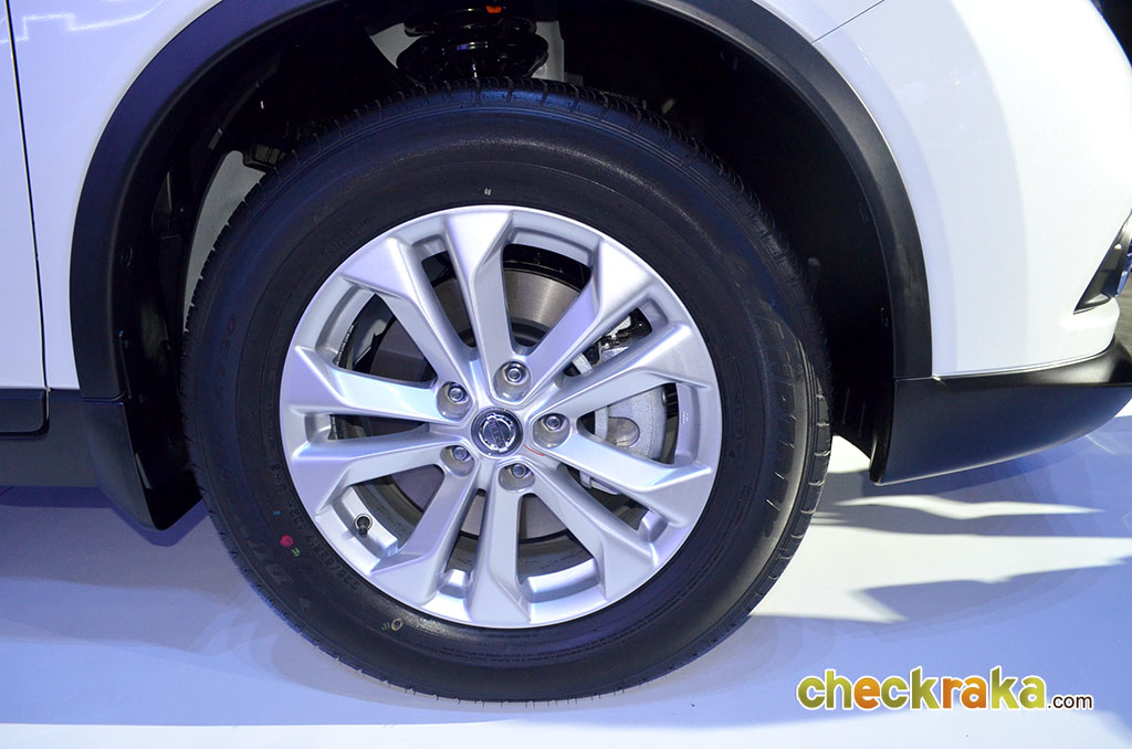 Nissan X-Trail 2.0 V 4WD นิสสัน เอ็กซ์-เทรล ปี 2014 : ภาพที่ 10