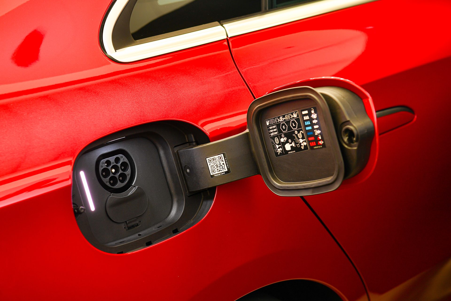 Mercedes-benz CLA-Class CLA 250+ with EQ Technology เมอร์เซเดส-เบนซ์ ปี 2025 : ภาพที่ 7