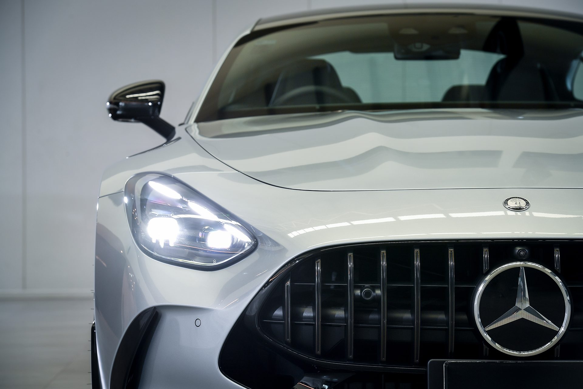 Mercedes-benz AMG GT 63 4MATIC+ เมอร์เซเดส-เบนซ์ เอเอ็มจี ปี 2025 : ภาพที่ 5