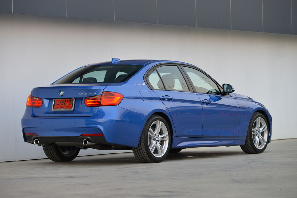 BMW Series 3 ActiveHybrid 3 M Sport บีเอ็มดับเบิลยู ซีรีส์3 ปี 2013 : ภาพที่ 3