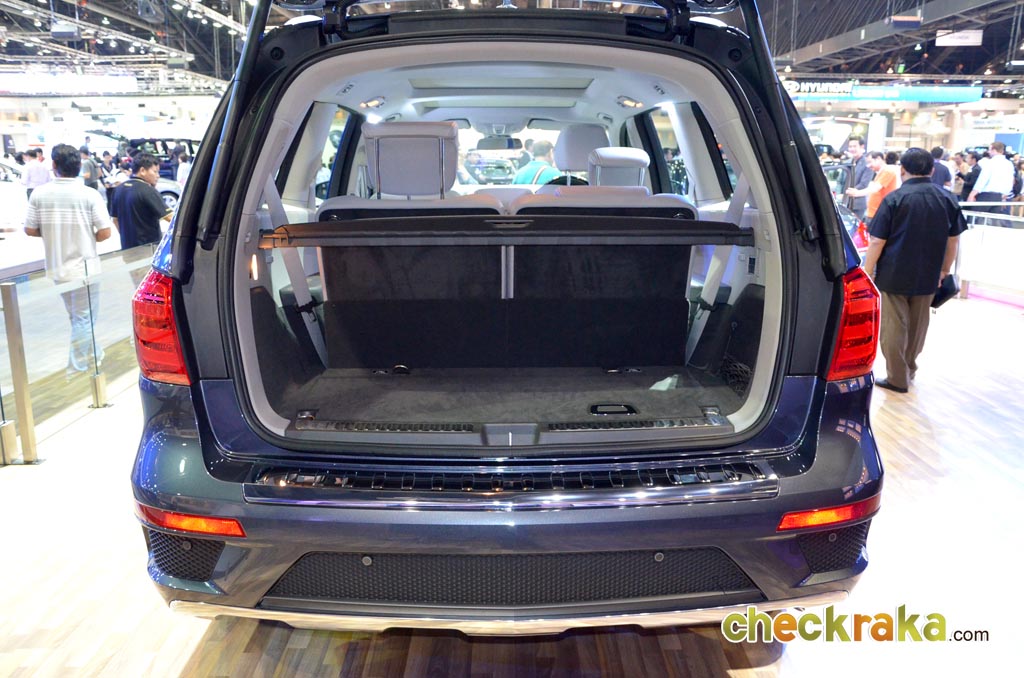 Mercedes-benz GL-Class GL350 BlueTEC AMG Premium เมอร์เซเดส-เบนซ์ ปี 2013 : ภาพที่ 15