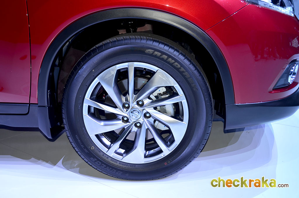 Nissan X-Trail 2.5 V 4WD Sunroof นิสสัน เอ็กซ์-เทรล ปี 2014 : ภาพที่ 12