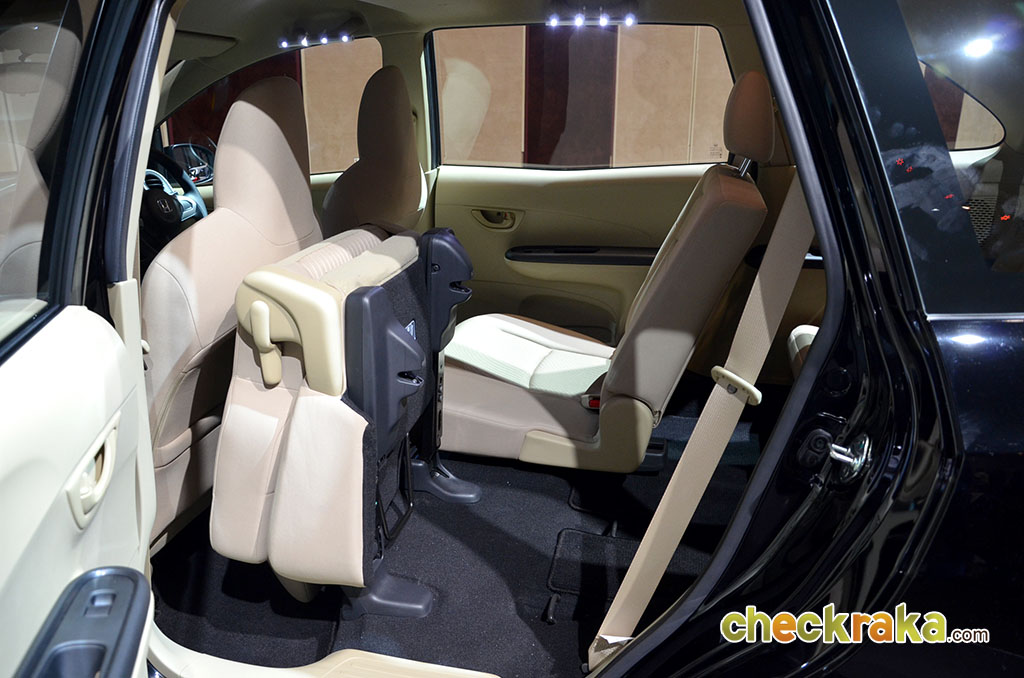 Honda Mobilio V AT ฮอนด้า โมบิลิโอ้ ปี 2014 : ภาพที่ 15
