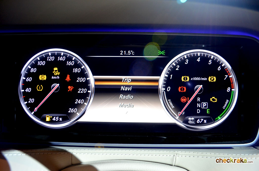 Mercedes-benz S-Class S400 Hybrid AMG Premium เมอร์เซเดส-เบนซ์ เอส-คลาส ปี 2013 : ภาพที่ 18