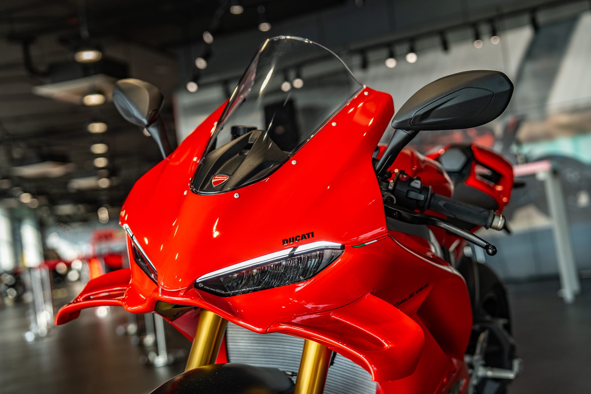 Ducati Panigale V4S ดูคาติ ปี 2025 : ภาพที่ 2