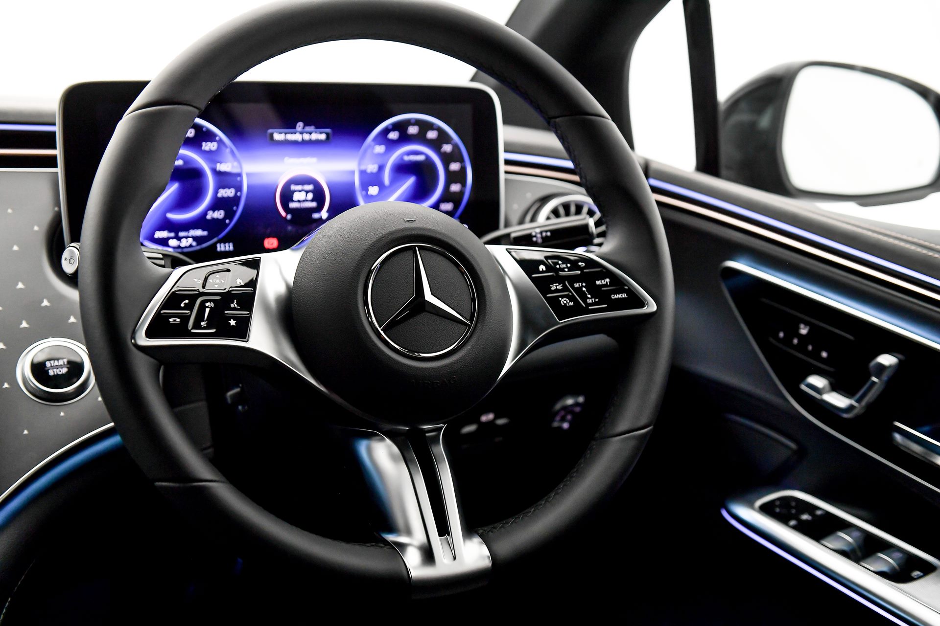 Mercedes-benz EQ EQE 300 เมอร์เซเดส-เบนซ์ ปี 2024 : ภาพที่ 11