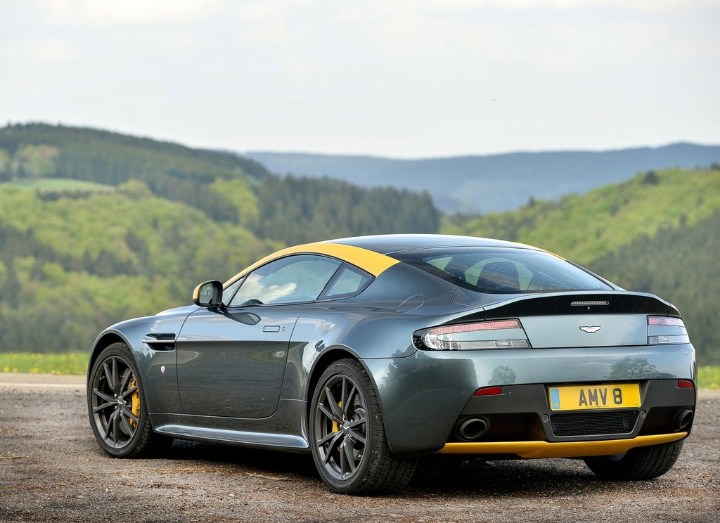 Aston Martin Vantage N430 แอสตัน มาร์ติน ปี 2015 : ภาพที่ 3
