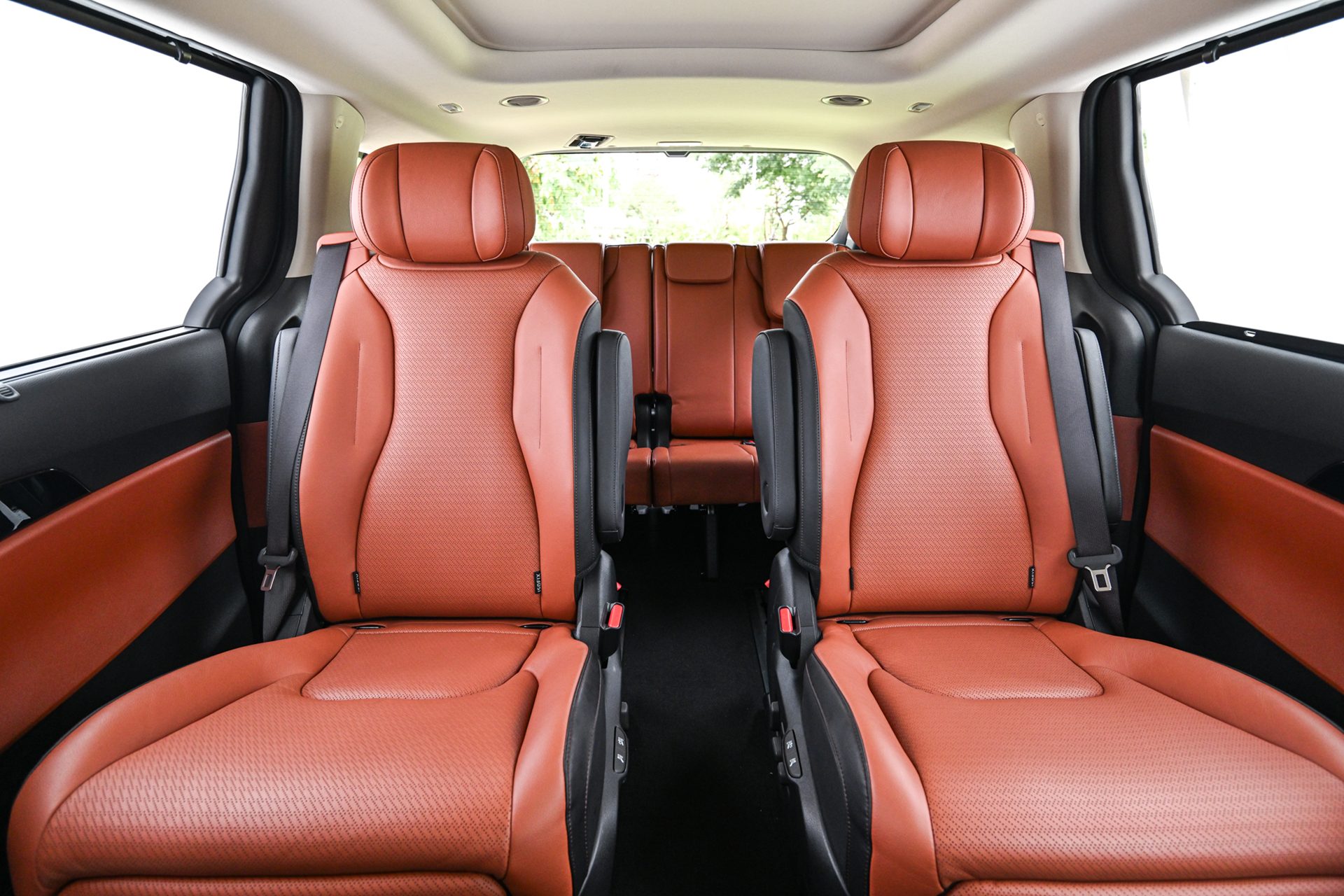 KIA Carnival HEV 7-seat Luxury เกีย คาร์นิวัล ปี 2025 : ภาพที่ 12