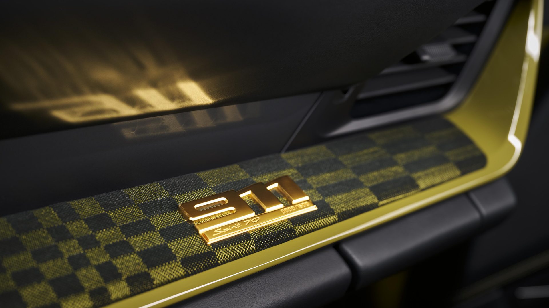 Porsche 911 Spirit 70 ปอร์เช่ ปี 2025 : ภาพที่ 11