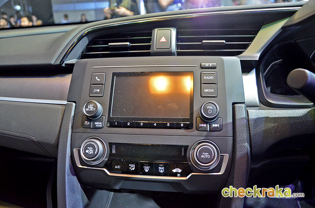 Honda Civic 1.8 E CVT ฮอนด้า ซีวิค ปี 2018 : ภาพที่ 12