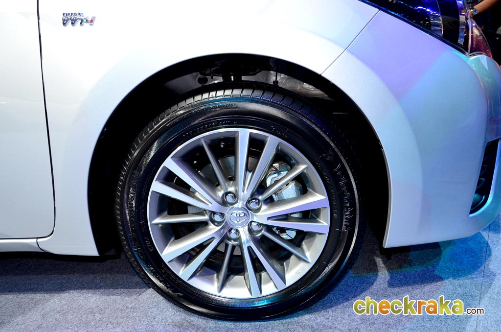 Toyota Altis (Corolla) 1.6 E CNG โตโยต้า อัลติส(โคโรลล่า) ปี 2014 : ภาพที่ 11