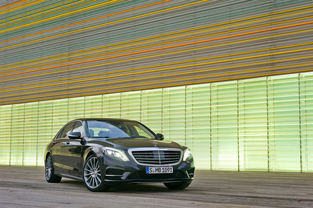 Mercedes-benz S-Class S400 Hybrid AMG Premium เมอร์เซเดส-เบนซ์ เอส-คลาส ปี 2013 : ภาพที่ 2