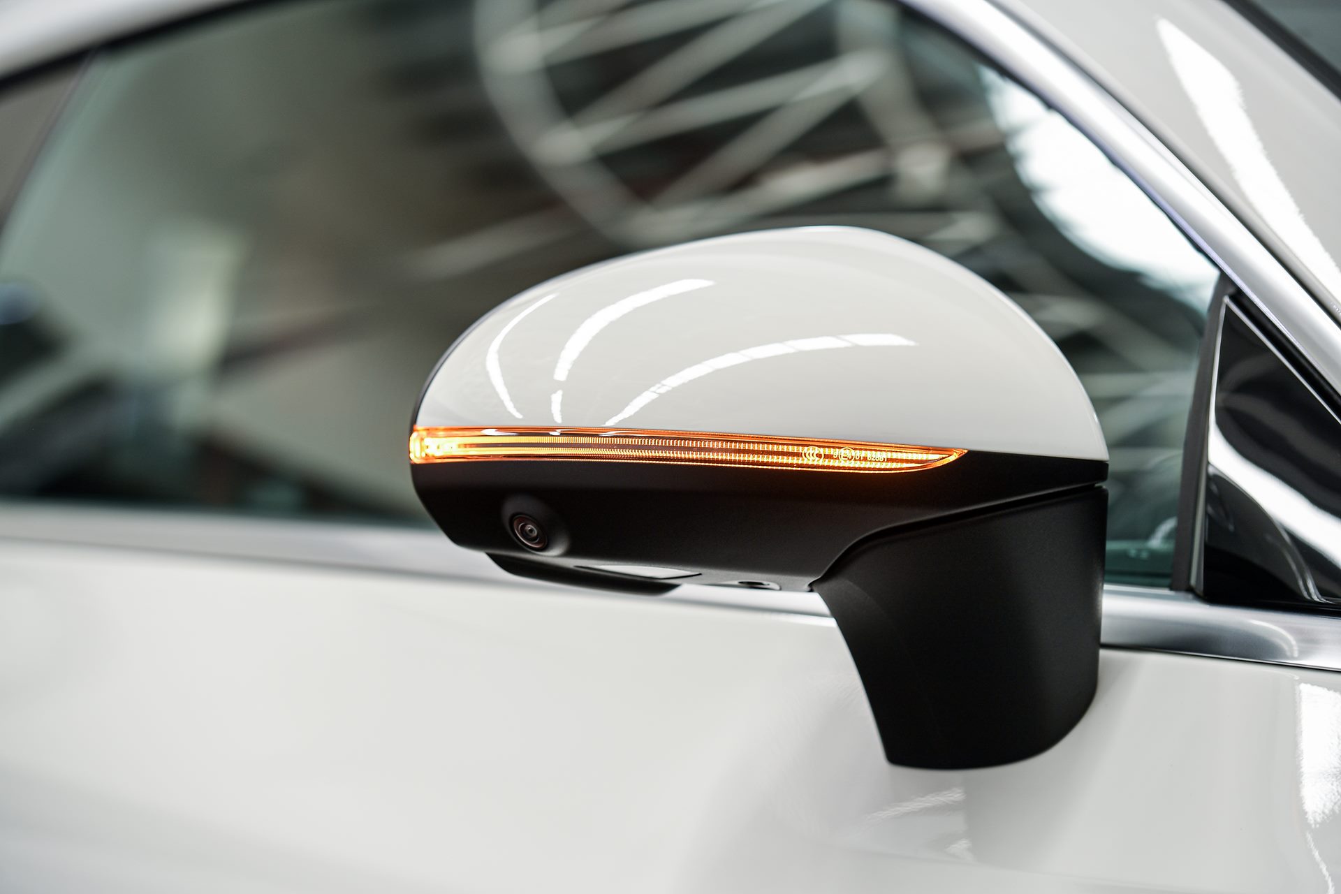 Mercedes-benz CLE-Class CLE 300 4MATIC Coupé AMG Dynamic Night Edition เมอร์เซเดส-เบนซ์ ปี 2026 : ภาพที่ 7