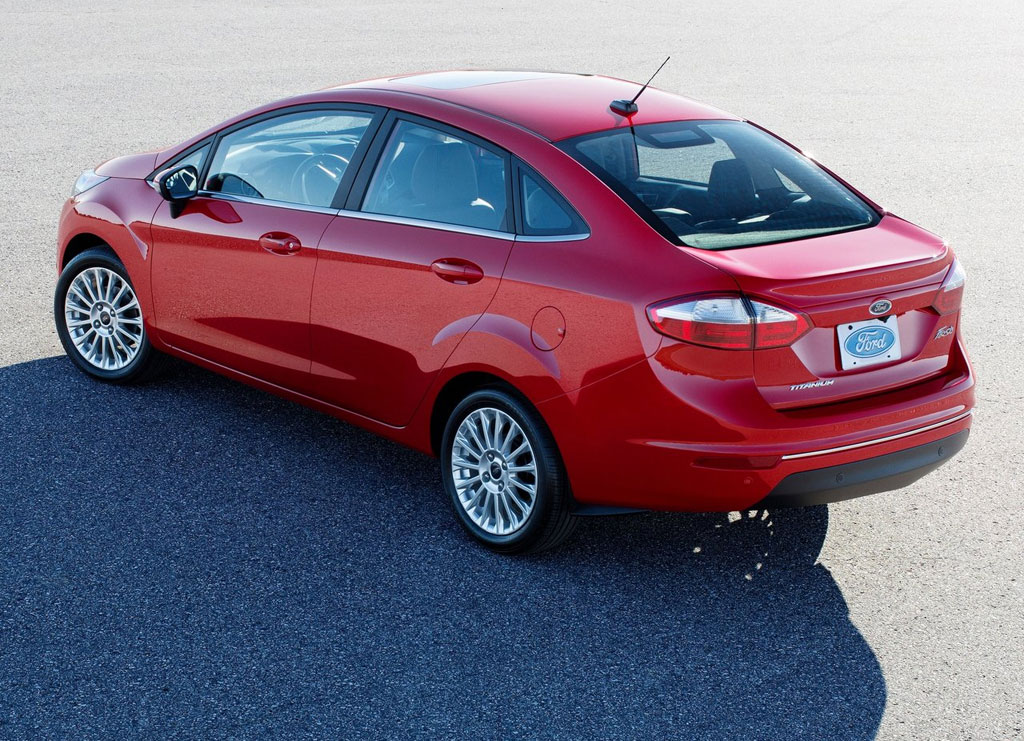 Ford Fiesta 4Dr 1.0 Titanium EcoBoost ฟอร์ด เฟียสต้า ปี 2013 : ภาพที่ 3