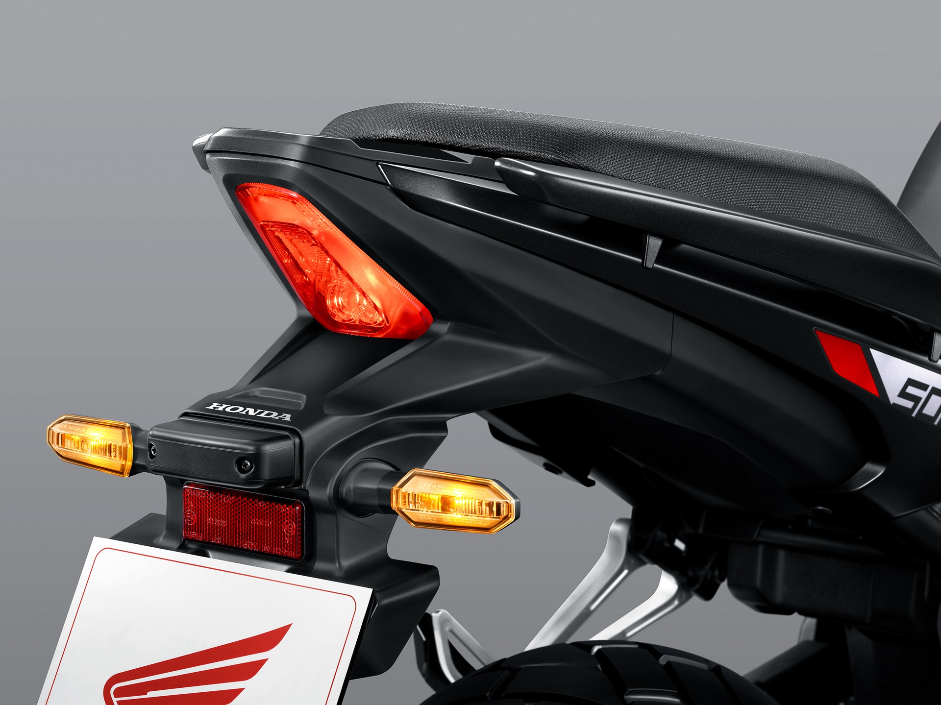 Honda NX 500 ฮอนด้า ปี 2023 : ภาพที่ 9