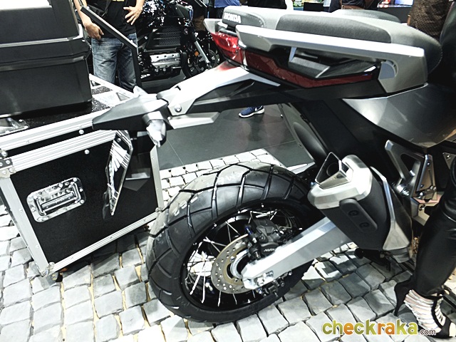 Honda X-ADV DCT 2017 ฮอนด้า เอ็กซ์-เอดีวี ดีซีที ปี 2017 : ภาพที่ 16