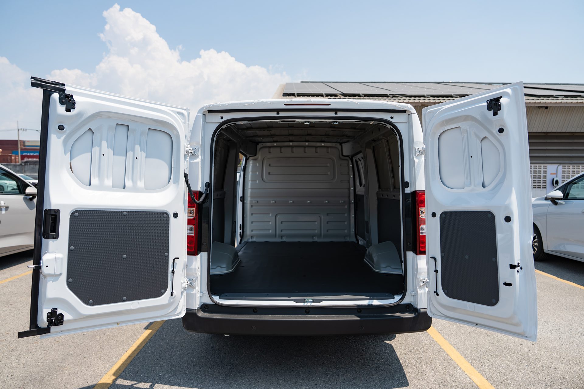 Wuling Porta EV Standard วู่หลิง ปี 2026 : ภาพที่ 15