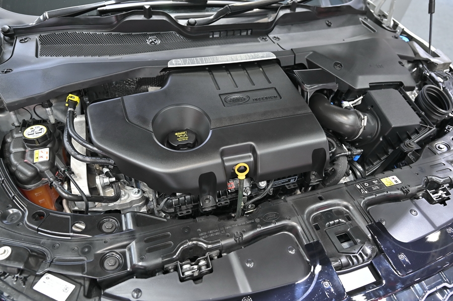 Land Rover Range Rover Evoque 1.5 Litre Plug-in Hybrid Petrol SE R-Dynamic แลนด์โรเวอร์ เรนจ์โรเวอร์อีโวค ปี 2019 : ภาพที่ 5