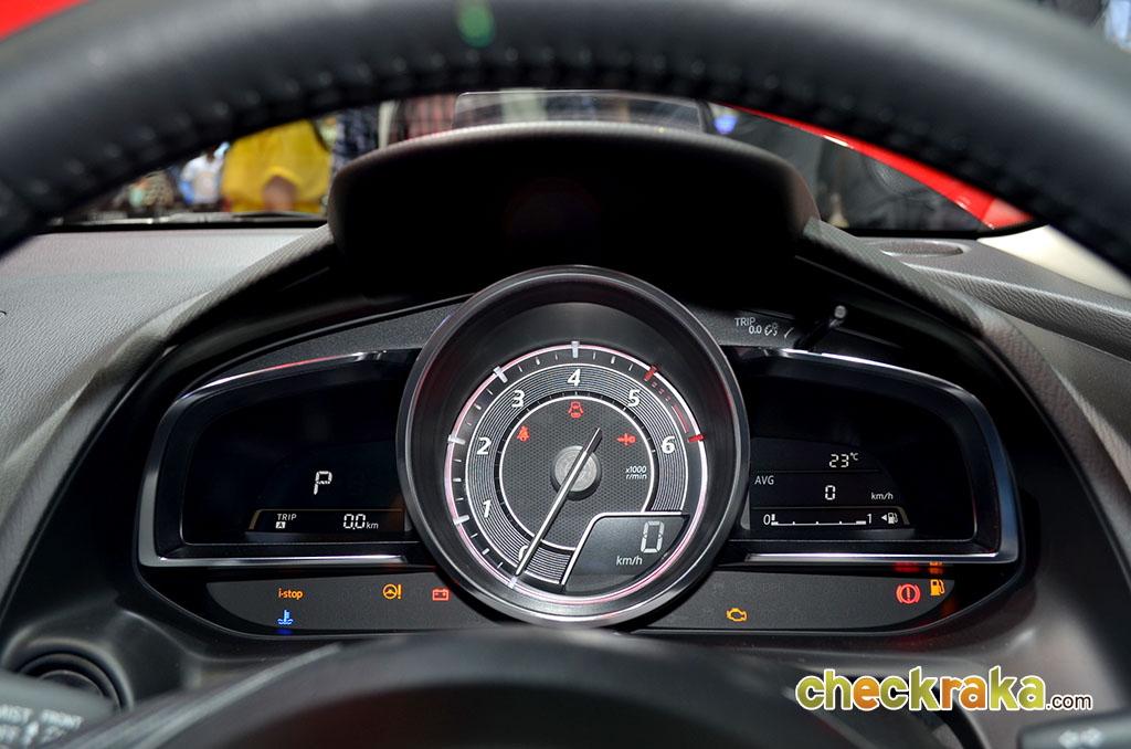 Mazda 2 Sedan XD High Plus AT มาสด้า ปี 2014 : ภาพที่ 14