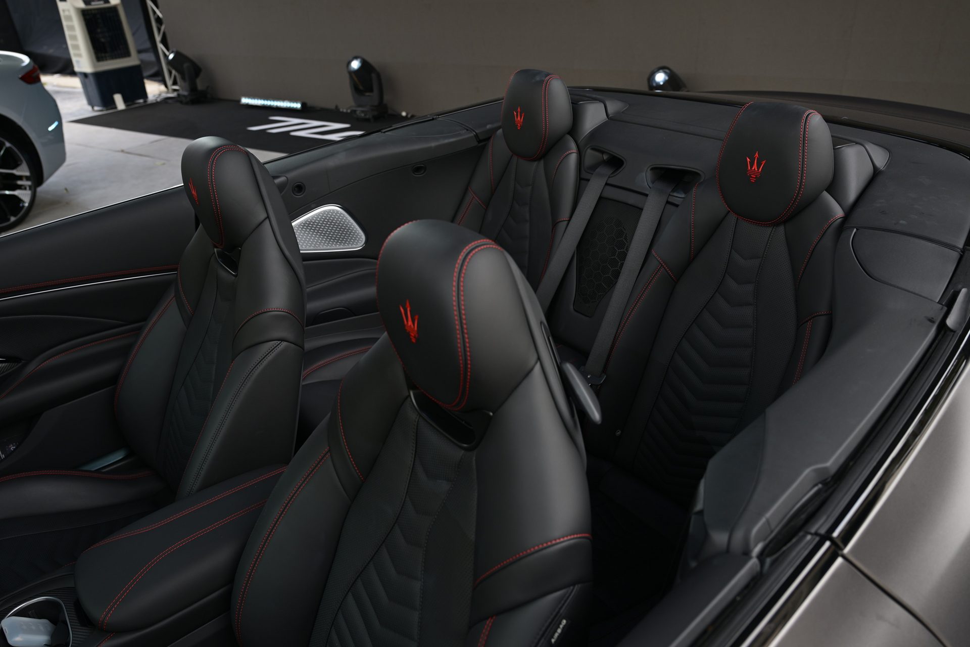 Maserati GranCabrio Trofeo มาเซราติ แกรนด์คาบริโอ ปี 2025 : ภาพที่ 5