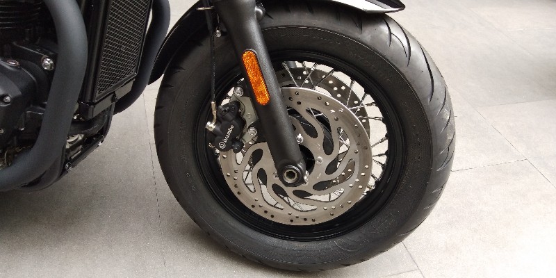 Triumph Bonneville Bobber Black ไทรอัมพ์ บอนเนวิลล์ ปี 2018 : ภาพที่ 10