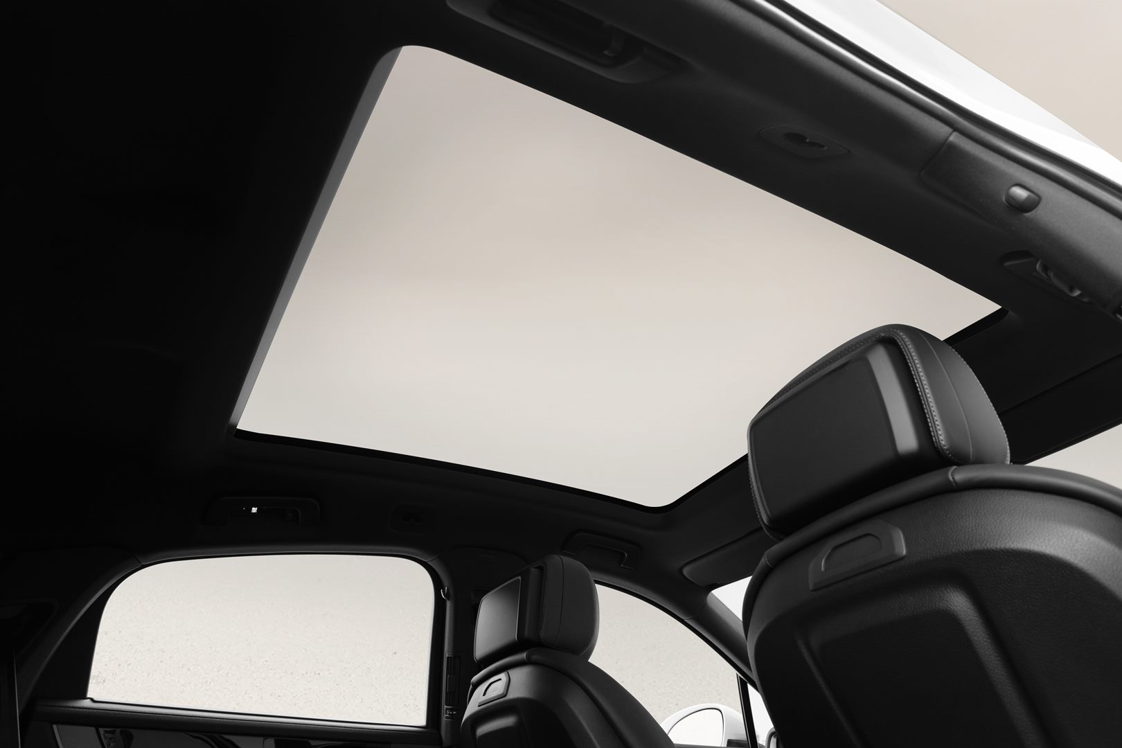 Porsche Cayenne S E-Hybrid Coupé ปอร์เช่ คาเยน ปี 2024 : ภาพที่ 11