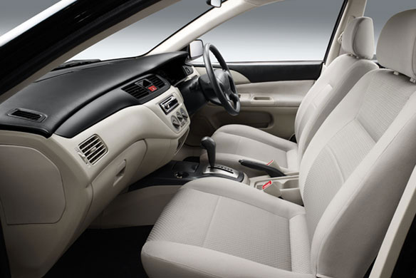 Mitsubishi Lancer 1.6 GLX 5MT มิตซูบิชิ แลนเซอร์ ปี 2008 : ภาพที่ 4