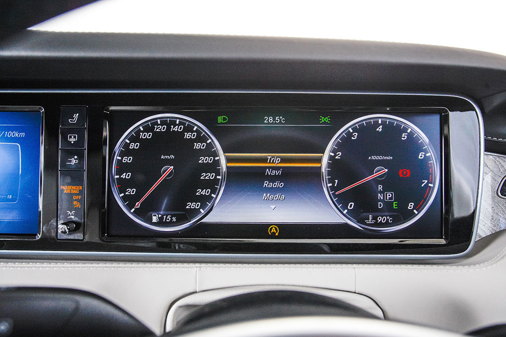 Mercedes-benz S-Class S 500 Coupe AMG Premium เมอร์เซเดส-เบนซ์ เอส-คลาส ปี 2015 : ภาพที่ 5