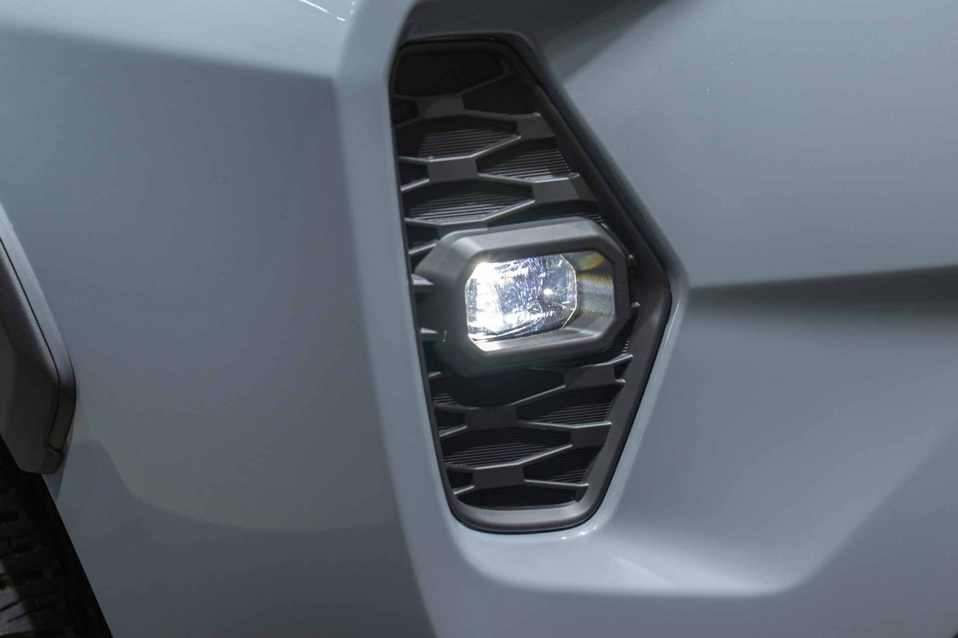 Nissan Navara Double Cab PRO-2X 7AT นิสสัน นาวาร่า ปี 2024 : ภาพที่ 5