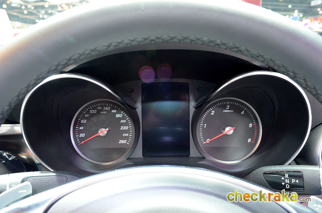 Mercedes-benz C-Class C 300 BlueTEC Hybrid AMG Dynamic เมอร์เซเดส-เบนซ์ ซี-คลาส ปี 2014 : ภาพที่ 17