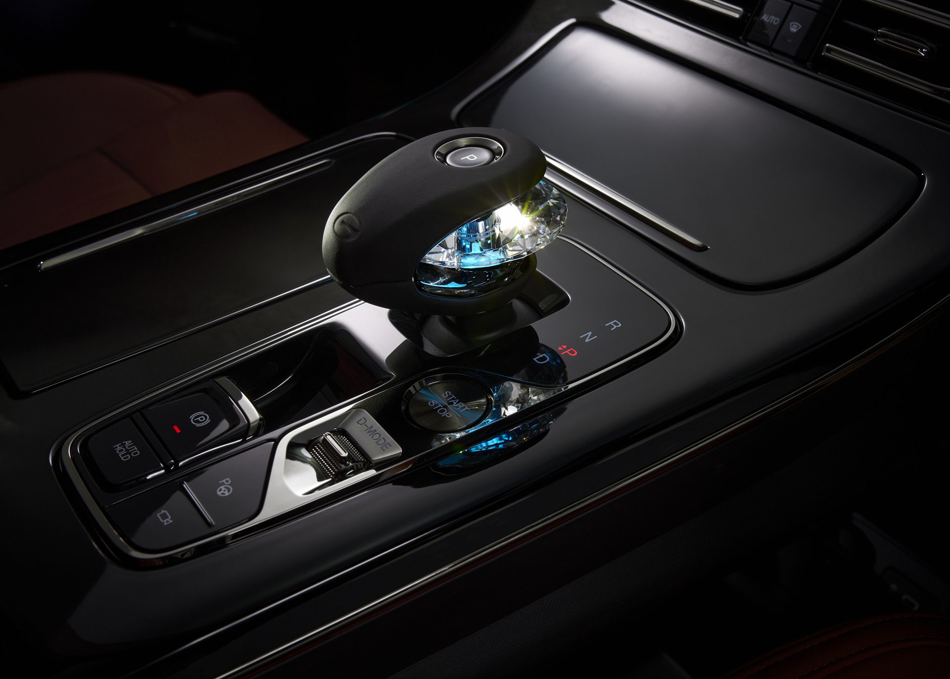 Aion GAC M8 PHEV Standard ปี 2025 : ภาพที่ 9