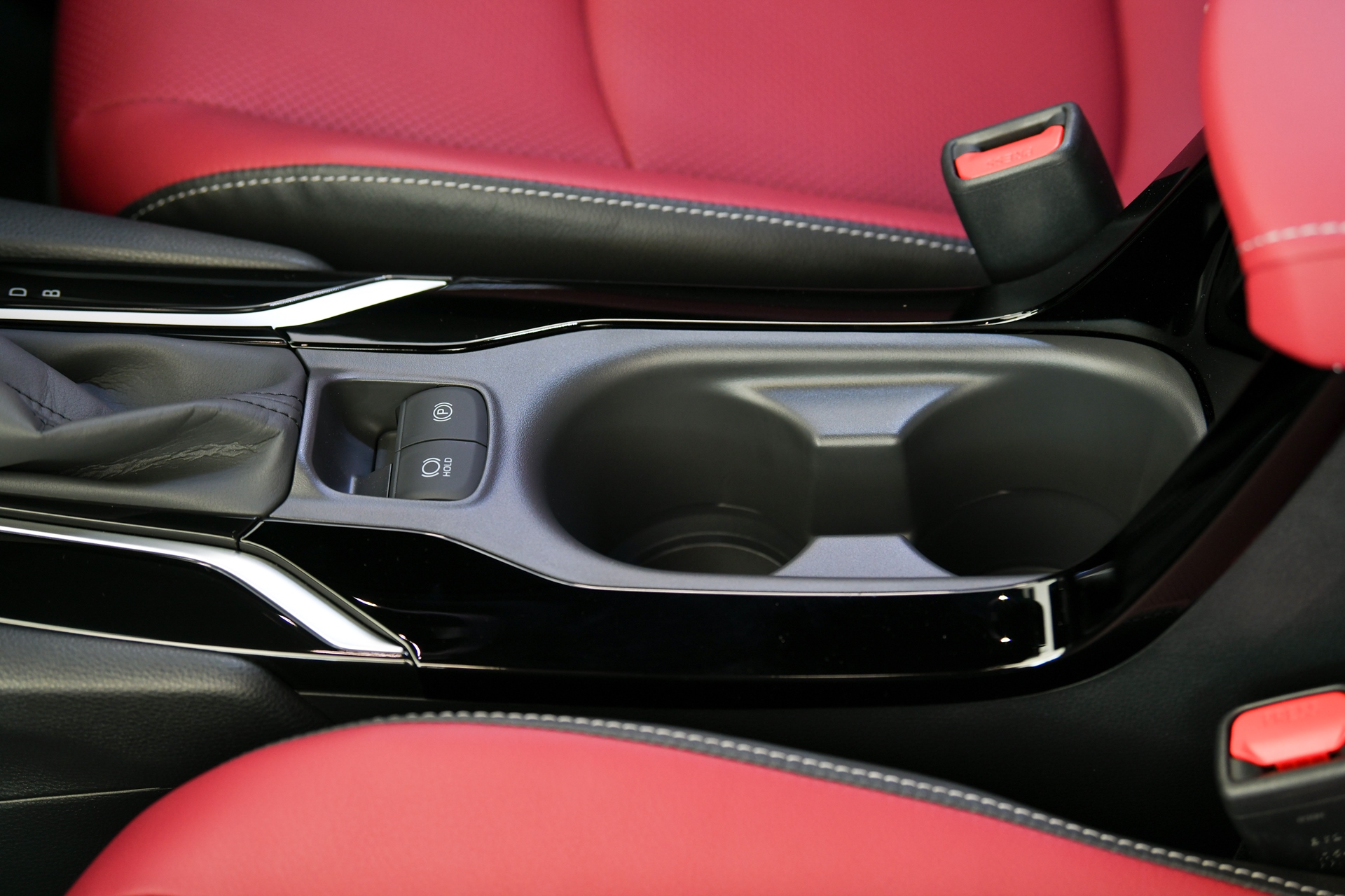 Toyota Corolla Cross HEV Premium โตโยต้า ปี 2026 : ภาพที่ 12