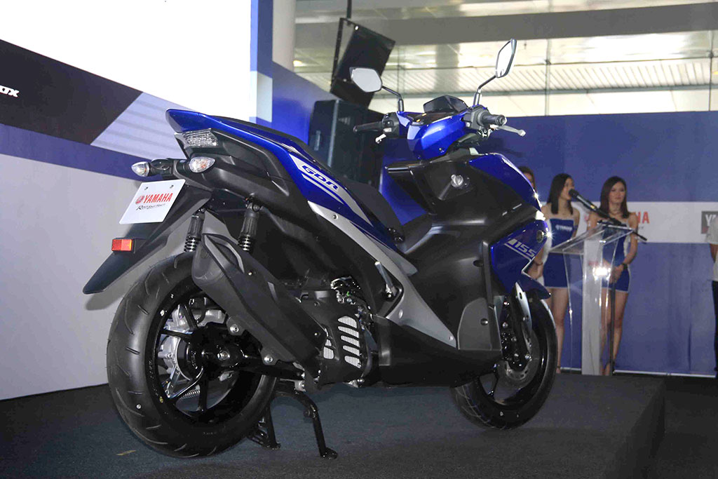 Yamaha Aerox 155 ABS ยามาฮ่า แอร็อกซ์ 155 ปี 2017 : ภาพที่ 4