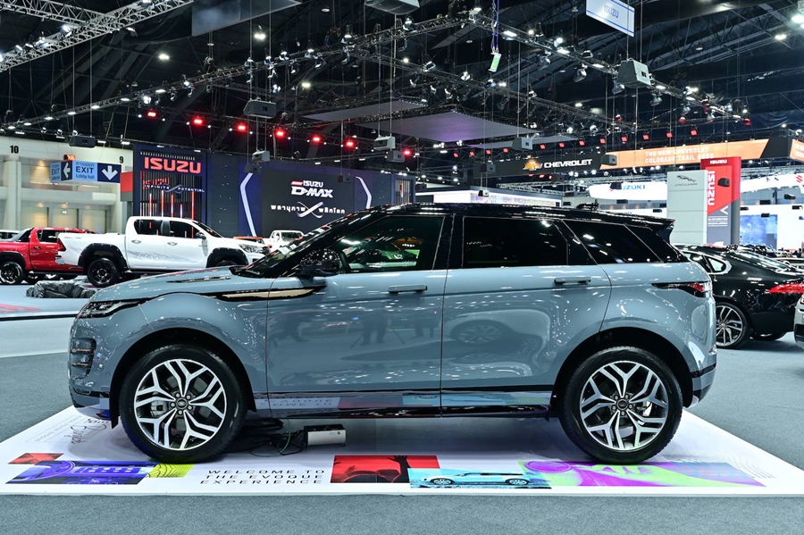 Land Rover Range Rover Evoque 2.0 Litre Ingenium Diesel SE แลนด์โรเวอร์ เรนจ์โรเวอร์อีโวค ปี 2019 : ภาพที่ 3