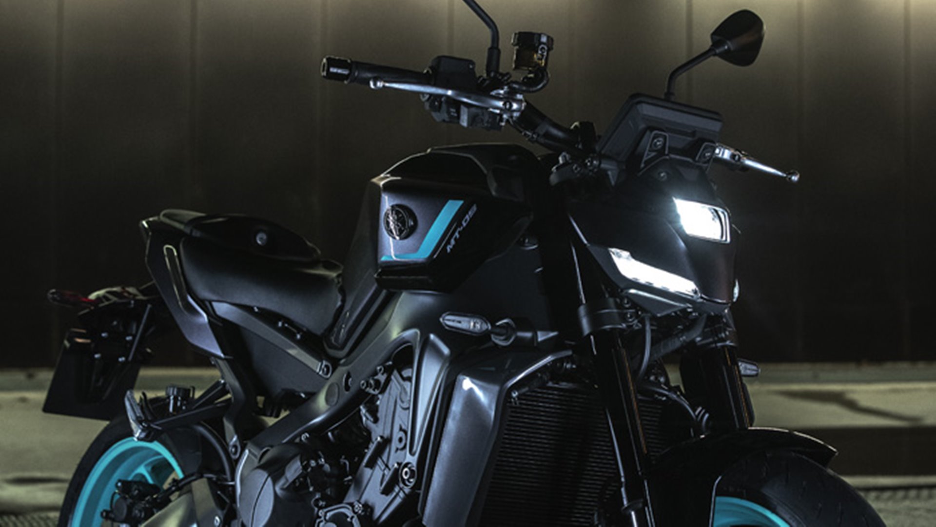 Yamaha MT-09 Standard ยามาฮ่า เอ็มที-09 ปี 2024 : ภาพที่ 6