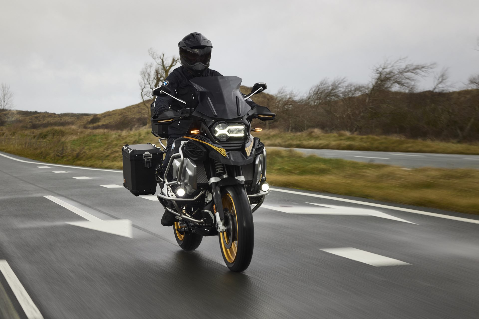 BMW R 1250 GS Adventure (Ultimate Edition) บีเอ็มดับเบิลยู อาร์ ปี 2024 : ภาพที่ 15
