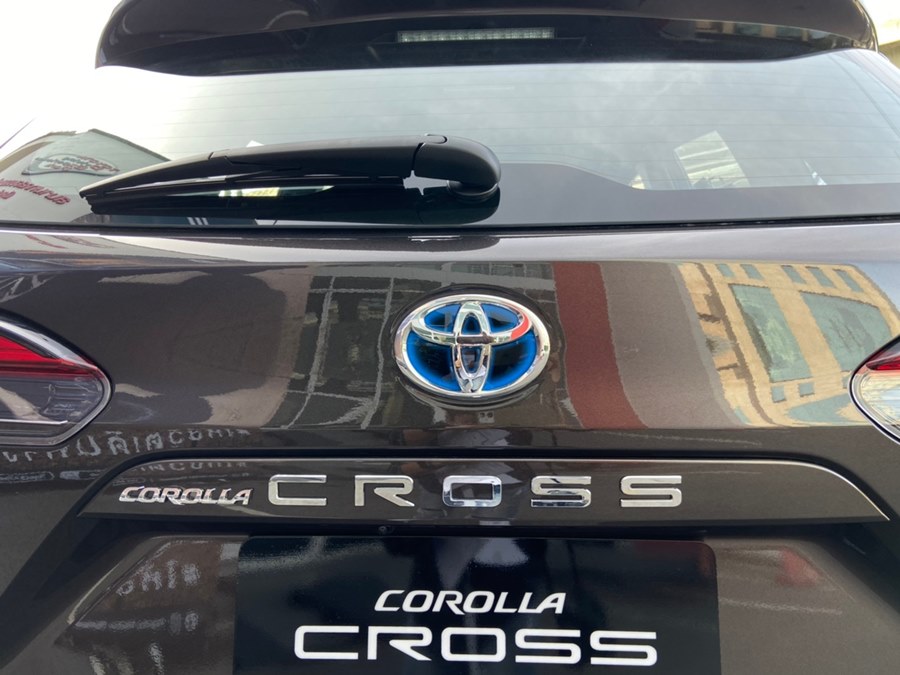 Toyota Corolla Cross HEV Premium โตโยต้า ปี 2020 : ภาพที่ 9
