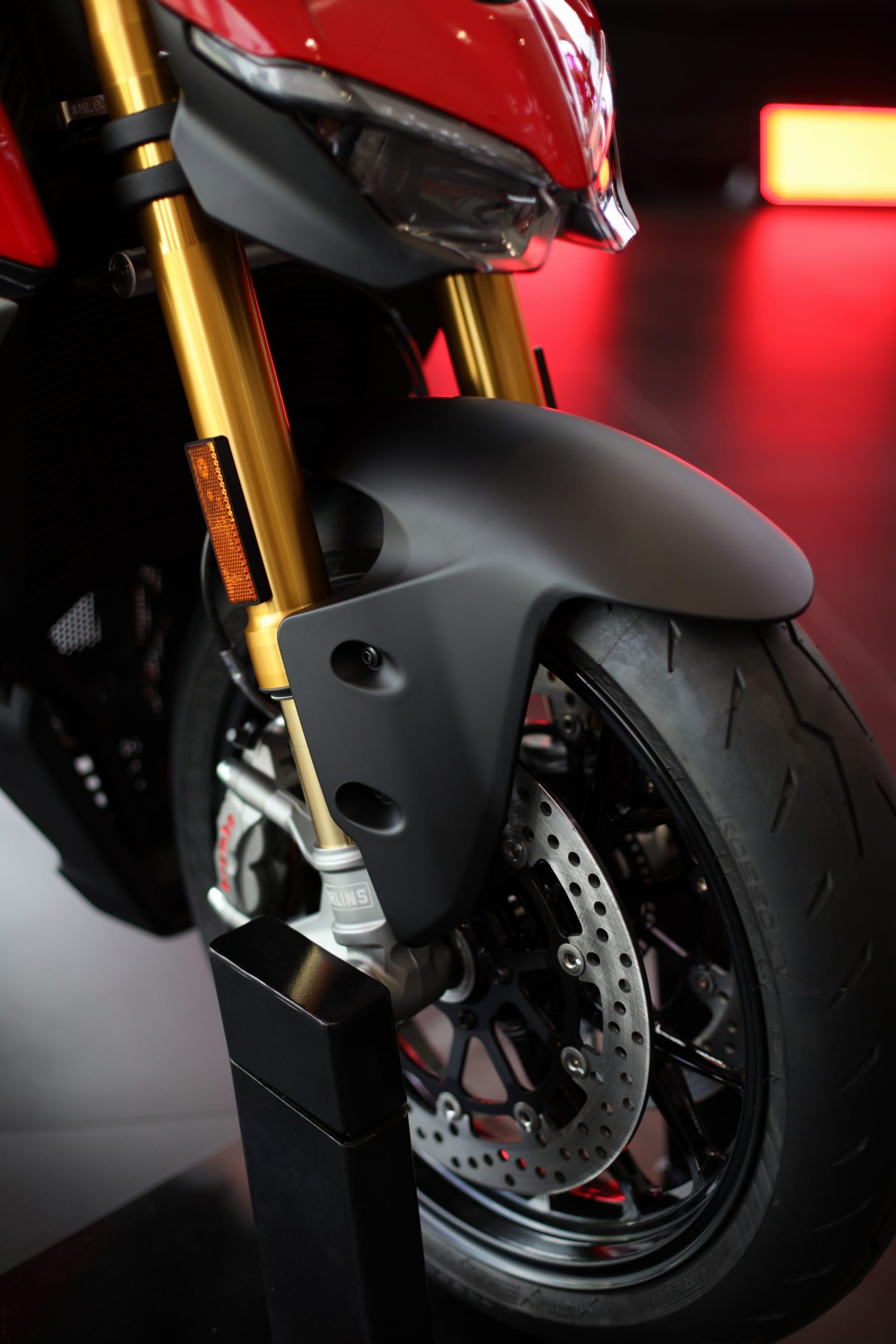 Ducati Streetfighter V2S ดูคาติ สตรีตไฟเตอร์ ปี 2025 : ภาพที่ 6