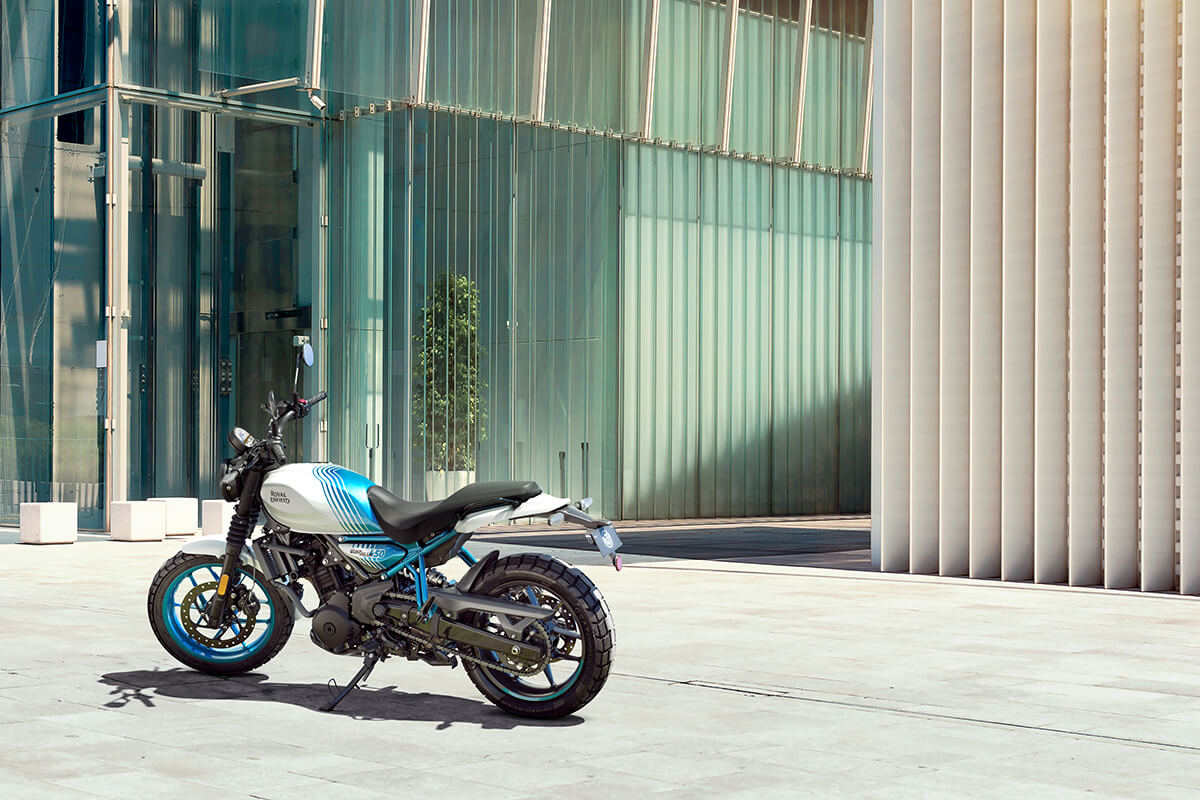 Royal Enfield Guerrilla 450 Flash โรยัล เอ็นฟีลด์ ปี 2024 : ภาพที่ 10