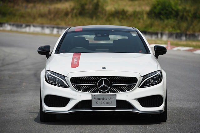 Mercedes-benz AMG C 43 4MATIC Coupe CKD เมอร์เซเดส-เบนซ์ เอเอ็มจี ปี 2018 : ภาพที่ 3