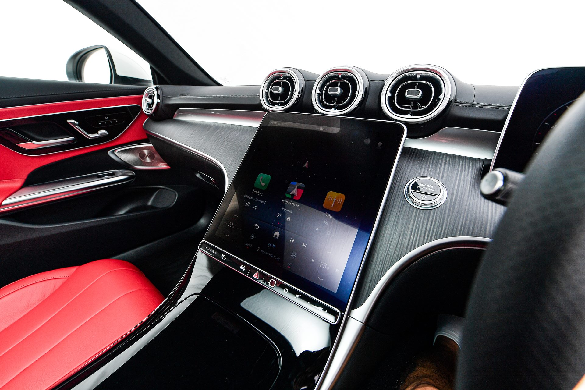 Mercedes-benz CLE-Class CLE 300 4MATIC Coupé AMG Dynamic เมอร์เซเดส-เบนซ์ ปี 2024 : ภาพที่ 11