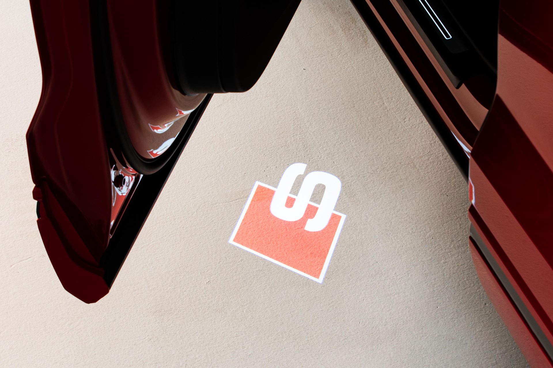 Audi Q8 TFSI e quattro S line edition one อาวดี้ ปี 2024 : ภาพที่ 8