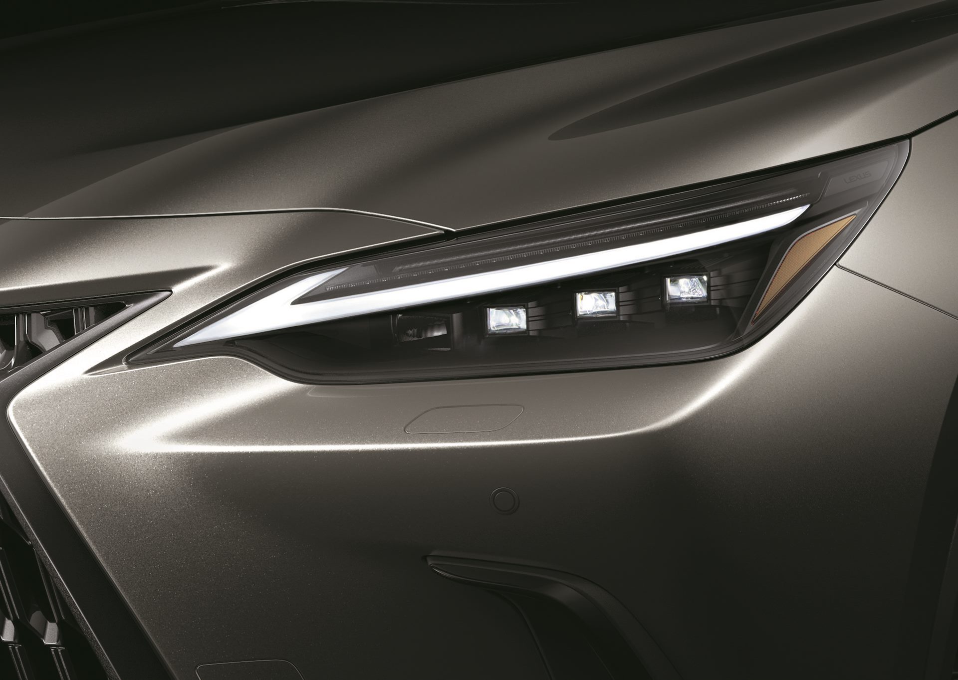 Lexus NX 450h+ Premium AWD เลกซัส เอ็นเอ็กซ์ ปี 2024 : ภาพที่ 3