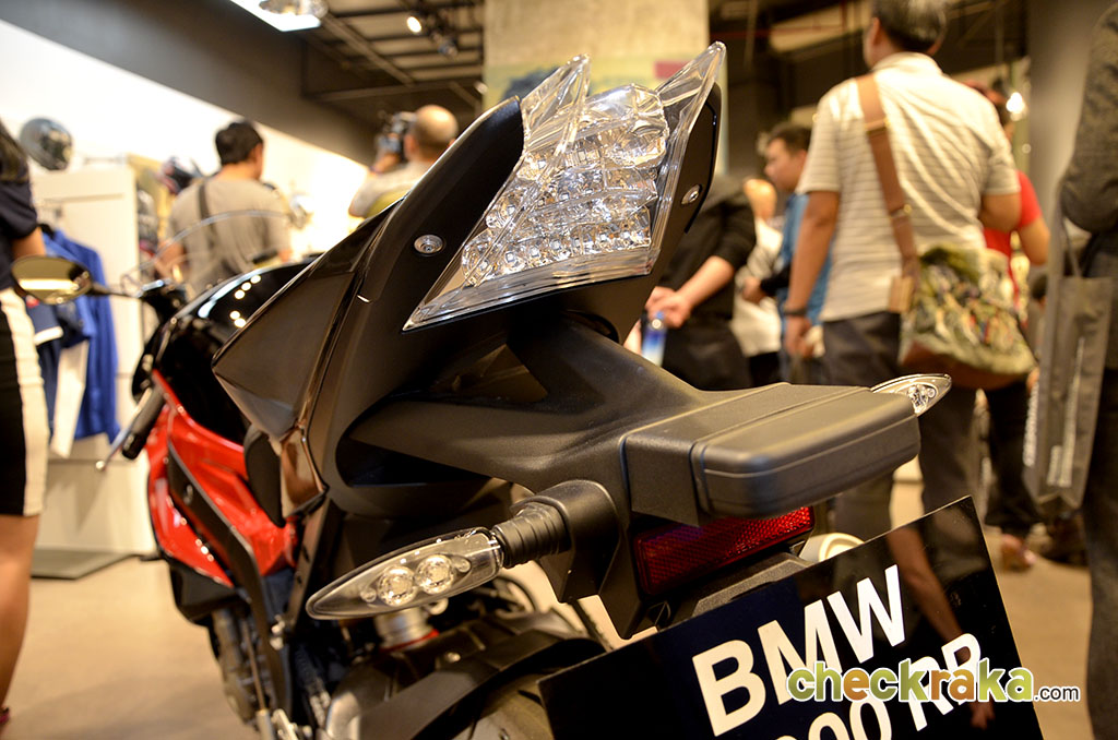 BMW S 1000 RR บีเอ็มดับเบิลยู เอส ปี 2015 : ภาพที่ 17