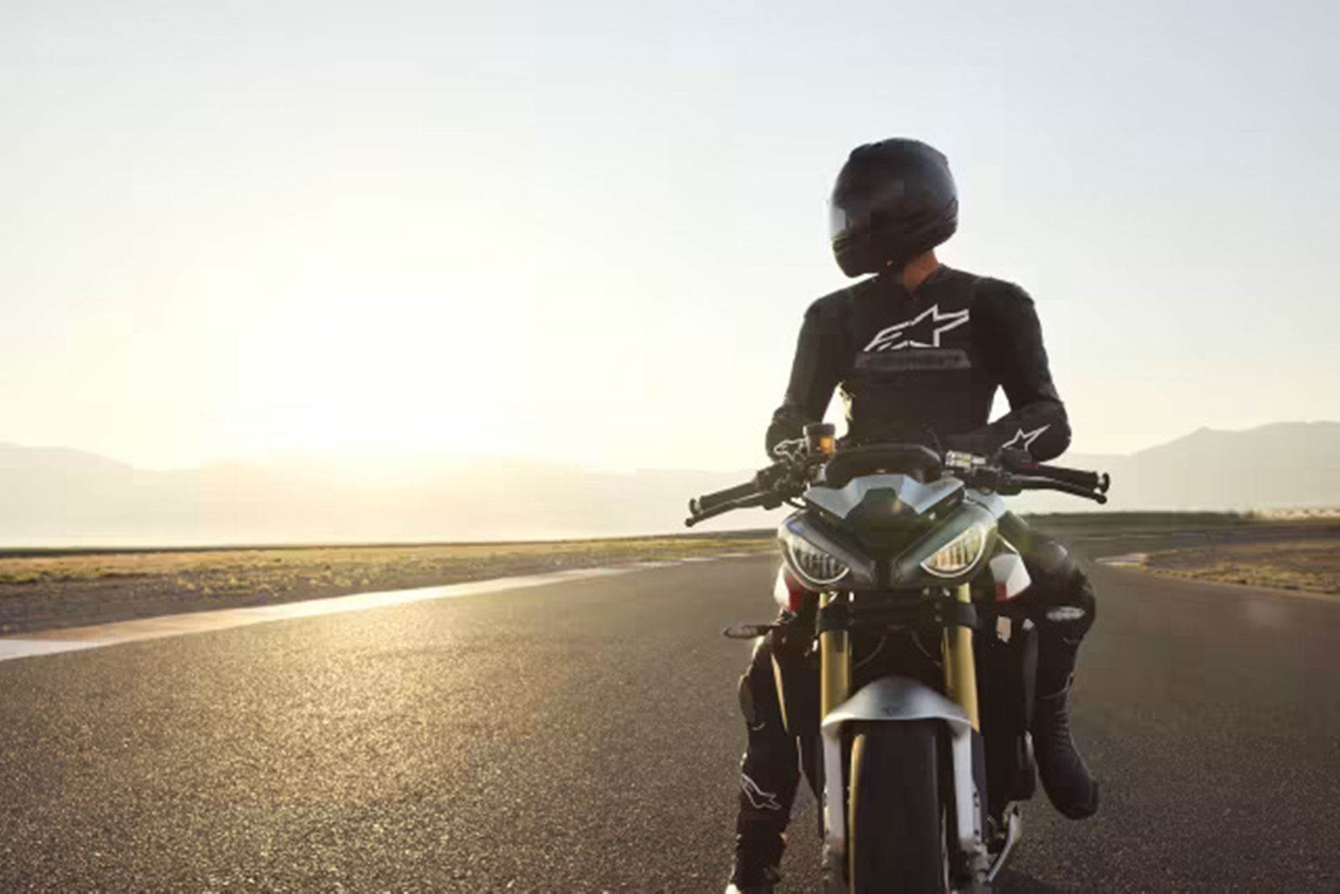 Triumph Street Triple 765 RX ไทรอัมพ์ สตรีท ทริบเปิ้ล ปี 2025 : ภาพที่ 8