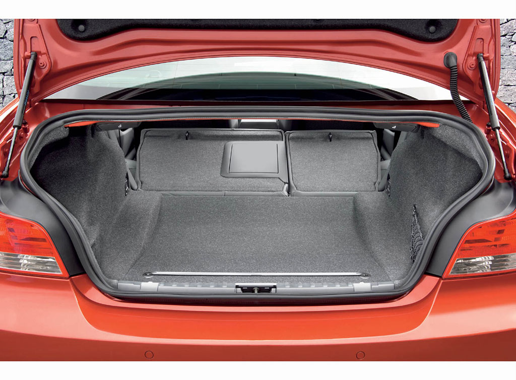 BMW Series 1 120d Coupe บีเอ็มดับเบิลยู ซีรีส์ 1 ปี 2009 : ภาพที่ 8