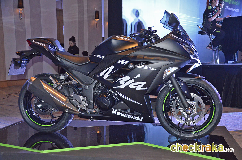Kawasaki Ninja 300 ABS Winter Test คาวาซากิ นินจา ปี 2016 : ภาพที่ 3