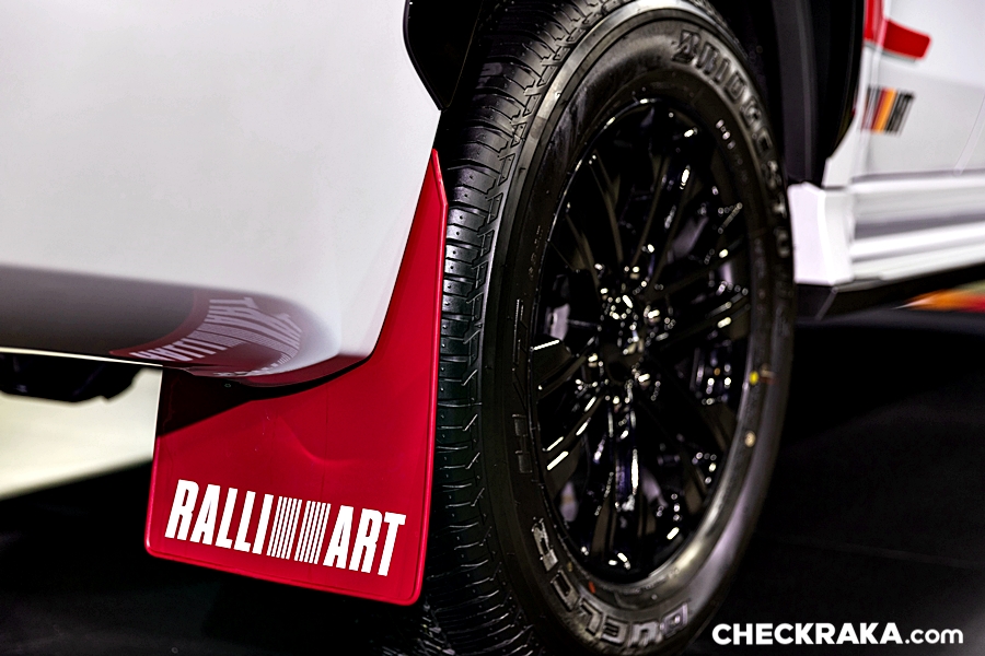 Mitsubishi Pajero Sport RALLIART มิตซูบิชิ ปาเจโร่ สปอร์ต ปี 2022 : ภาพที่ 7