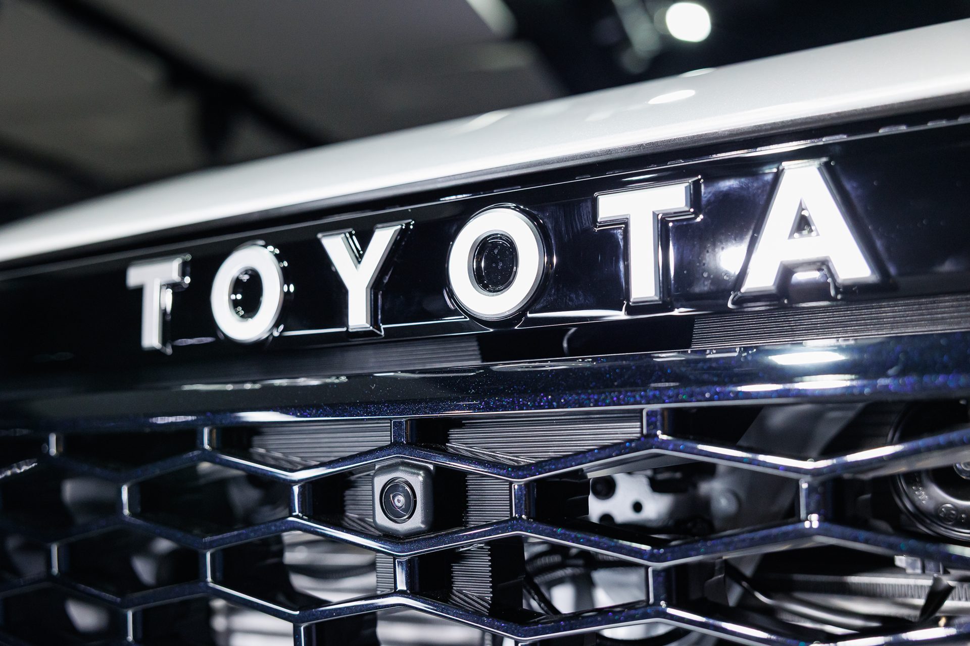 Toyota Hilux Travo Double Cab Prerunner 2.8 Overland AT โตโยต้า ไฮลักซ์ ทราโว ปี 2025 : ภาพที่ 9